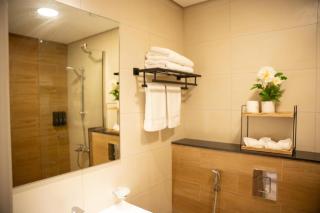 Modern Junior 1BR in Al Maryah Vista - 1