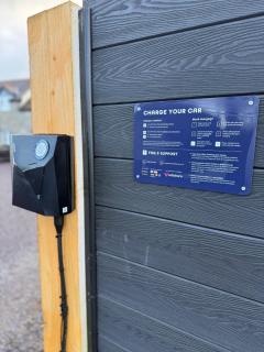 Lowern, Luxury Lodge with Hot Tub and Games Room - 9