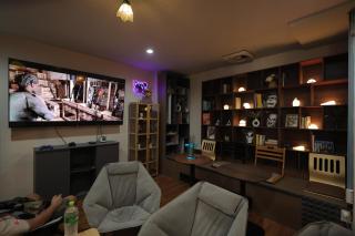 Bud Brew Beyond Dispensary and Hotel - 9