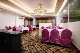 Baral White Rose Hotel - 7