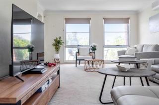 Amalena by the sea - Vincentia 5BR home with pool - 5