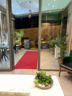 Aymira Suite Hotel - 8