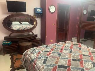 Big apartment in Al Rehab, ac, king bed, wi-fi, free parking - 8