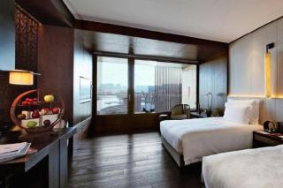 OCT Bay Breeze Hotel - 4