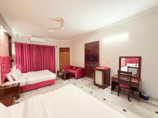 Royal Continental - 1