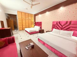 Royal Continental - 2