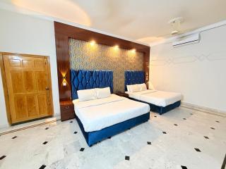 Royal Continental - 3