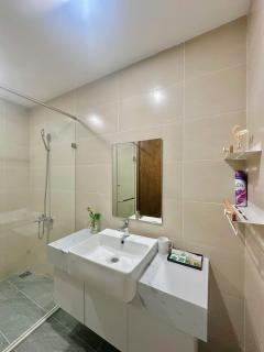 Galaxy Apt Green Pearl BN - 2