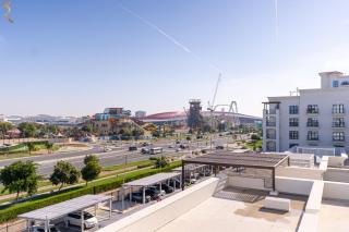 Yas Golf Studio - 10 Minutes to Yas Bay Fireworks Show - 5