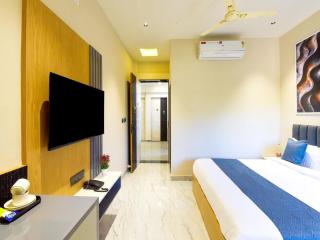 Sun Royaale by Palette Homes - 6