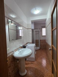 Vollga Promenade Apartments with Full Sea and Old Town View - 8