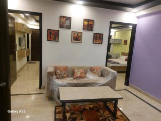 Guruji Homestays - 8