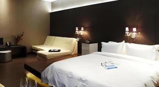 Qingdao Hengbo Hotel - 7