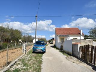 Holiday Home in Dalmatia near Krka NP - Lađevci - 9