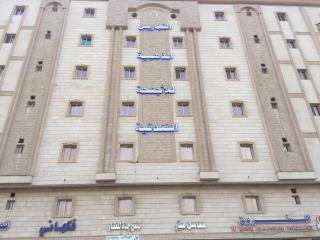 النباريس الذهبية AL Nabarees Al Zahabya - 0