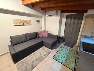 Σοφίτα 40 τμ στο κέντρο της Καστοριάς - 7