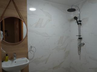 Female-only beds - 5