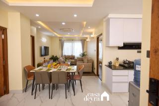 Casa Deyra Apartments- Kupondole, Seto Dewal - 4