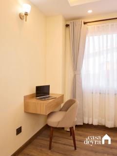 Casa Deyra Apartments- Kupondole, Seto Dewal - 9