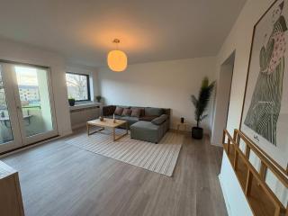 Luxe Retreat & Stylish - 0