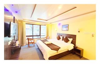 The Amaira With Valley View From The Hotel - 9