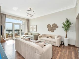 Elite Nest - Ultra Lux 4BR with Billiard just 1 min from Ferrari World & F1 - 9