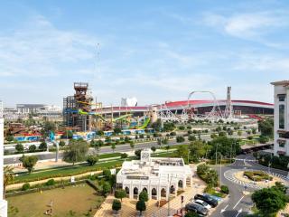 Elite Nest - Ultra Lux 4BR with Billiard just 1 min from Ferrari World & F1 - 1