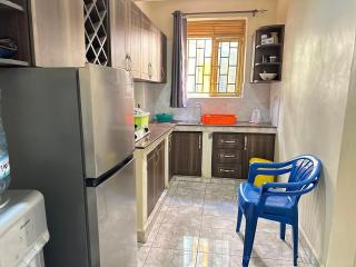 Val and Vel Luxury Home Kyebando - 1