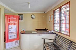 OYO 91353 Hotel Surya Andesa - 9