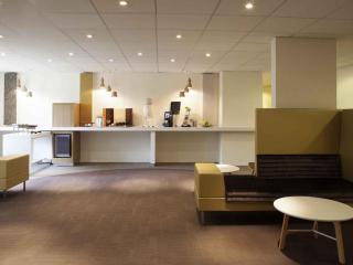Novotel Fontainebleau Ury - Ury - 5