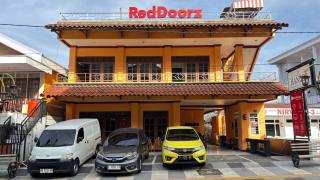 RedDoorz near Sarangan Lake - 9