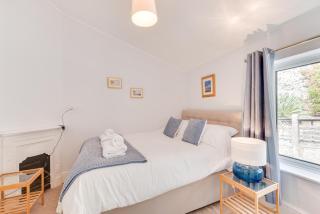 3 Bed in Beer oc-jb9wes - 1