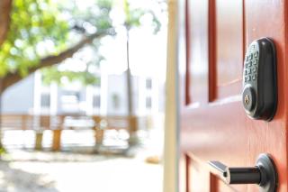 Historic Victorian Gem at UT Campus - 3