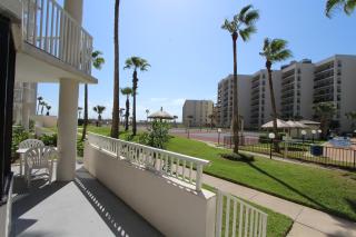Royale Beach and Tennis Club - 9