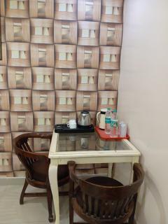 Airport Hotel The Paramont Palace Inn New Delhi - 8