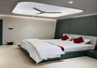 Hotel Royal Plaza - 6