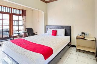 RedDoorz near Sarangan Lake - 0