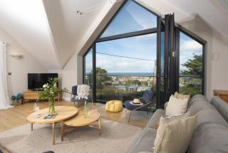 Cloud 10, St Ives - Free WiFi - Free Parking - Pets Welcome - Sea Views - 0