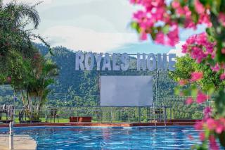Royals Home Resort - 0