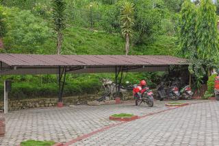 Royals Home Resort - 8