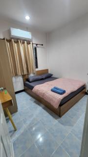 หลังมอ บิวตี้ อพาร์ตเมนต์ เปลี่ยนชื่อเป็นหลังมอ อพาร์ทเมนท์สามสาว ห้องพักจะอยู่ในทาวเฮ้า2ชั้น เเจ้งเปลี่ยนที่พัก - 1