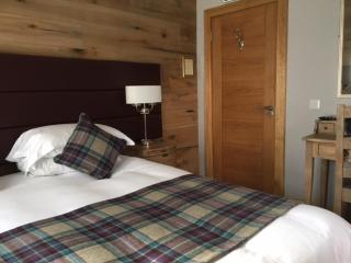 Ravelston House - 2