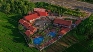 Royals Home Resort - 1