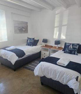 R&R on Chlamys Langezandt Fisherman's Village - 1