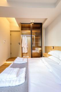 The Canopy Loft, A Curated 5-Star Experience - 3