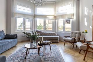 Kolonaki Chic Haven - A Downtown Retreat - 9