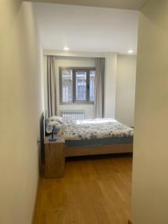 apartment with garden, pool and view - 2