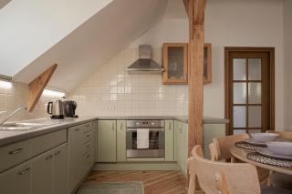 Spacious & Sunny Loft in Prestigious Quiet Centre - 9