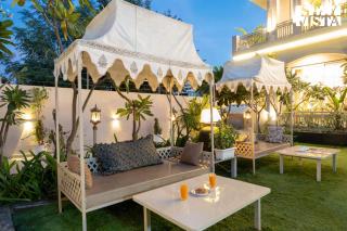 StayVista at Rajmahal Bagh with Heater, AC, WiFi - 8