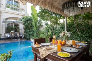 StayVista at Rajmahal Bagh with Heater, AC, WiFi - 7